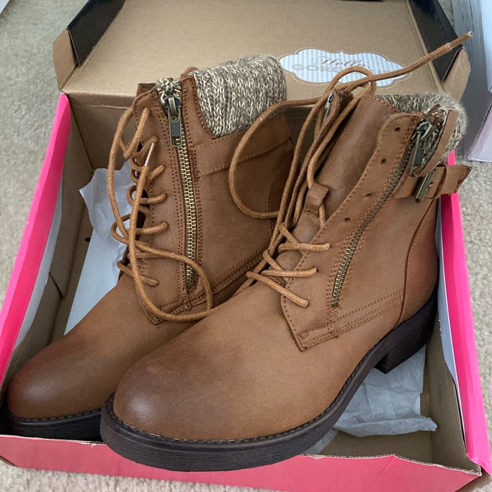 Charlotte Russe brand boot